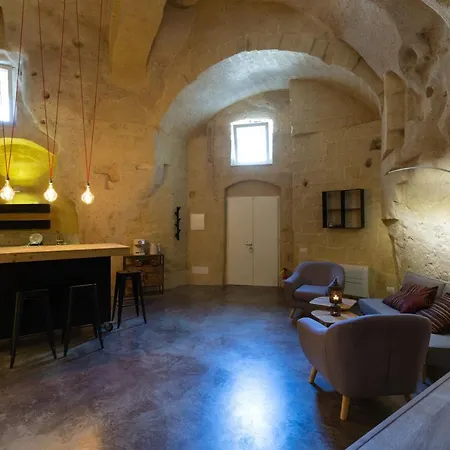 Grotta Barisano Matera